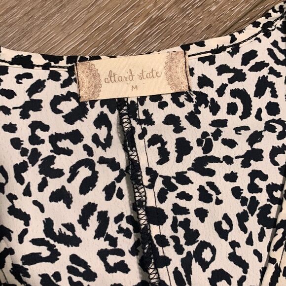 Altar’d state dress - Picture 4 of 5